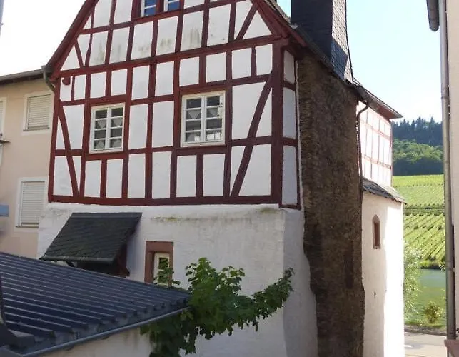 Apartment Klappernest Zell an der Mosel